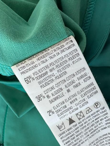 Rinascimento - saténové šaty, m