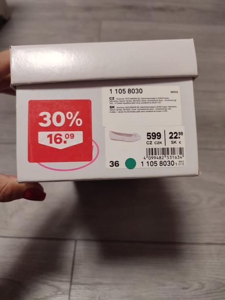 Dievcenske balerinky, graceland,36