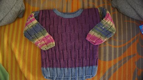 Pulóver farebný, 86