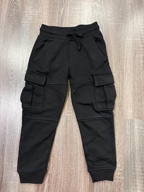 Primark kapsacove nohavice na 4-5 rokov, primark,110
