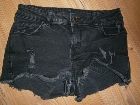 Kraťasy po 3 eur/ks, h&m,170