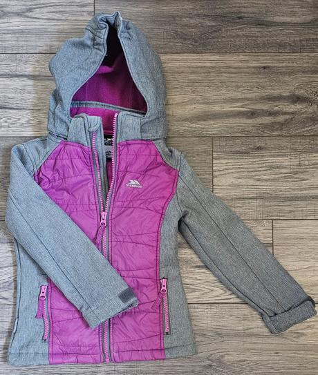 Prechodná vetrovka trespass, 98