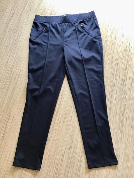 Úpletové nohavice, 44