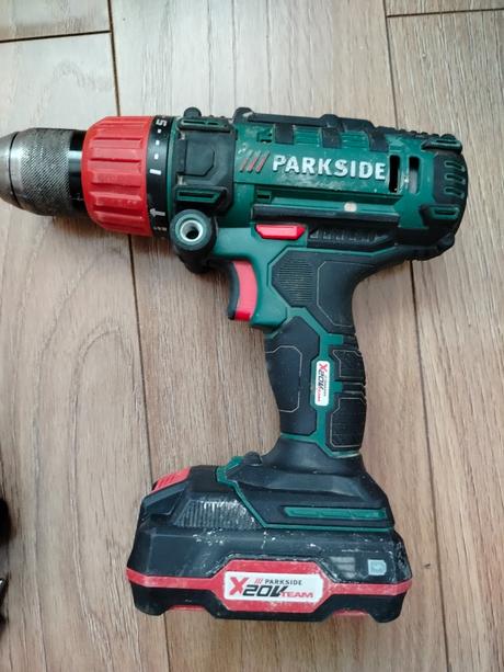 Priklepová vŕtačka, 