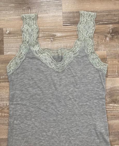 Elastické letné tričko/tielko ramienka čipkovane, m