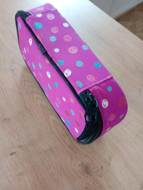 Taška a peračník, 