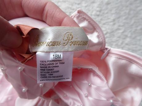 Slávnostné šatky, 92