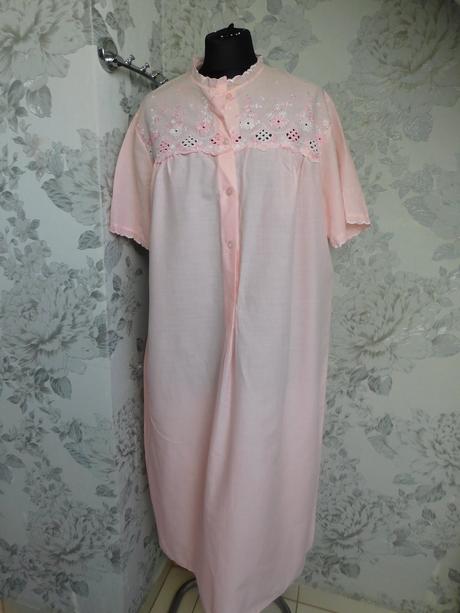 Kvalitna nočna košela, 42