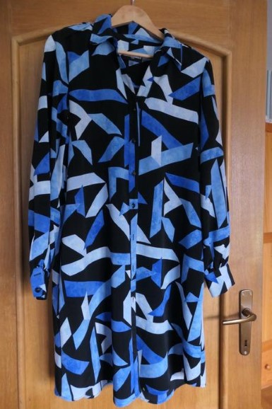Karl lagerfeld monogram luxusne damske saty m, m