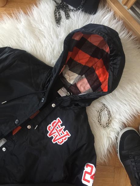 Nike saténová baseballová prechodná  bundicka-xs/s, nike,s