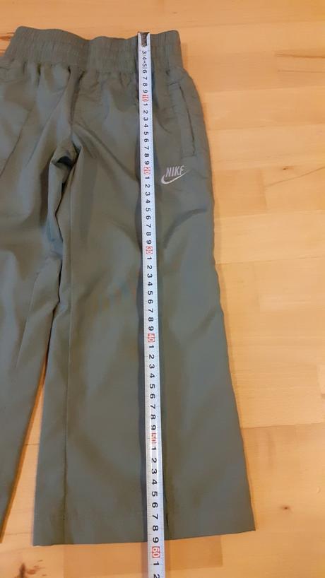 Tenke letne nike, nike,98