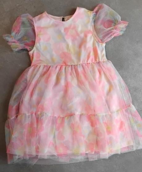 Šaty s volánmi, sinsay,122