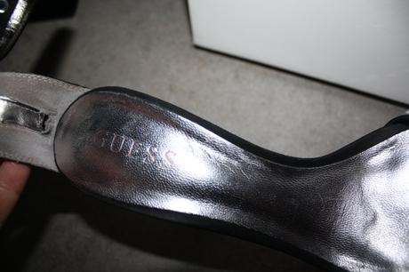 Guess sandalky, guess,39