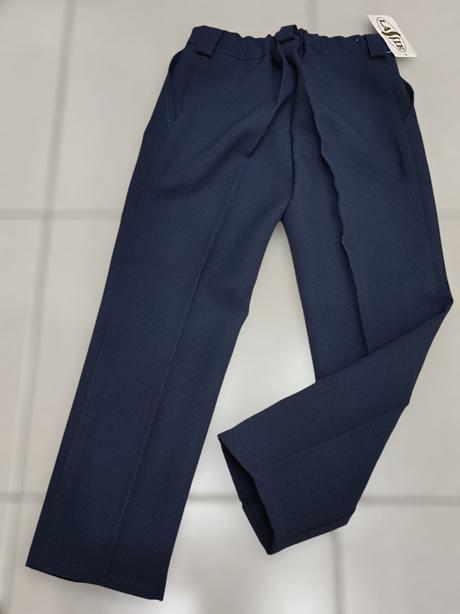 Tmavomodré elegantné nohavice, 110