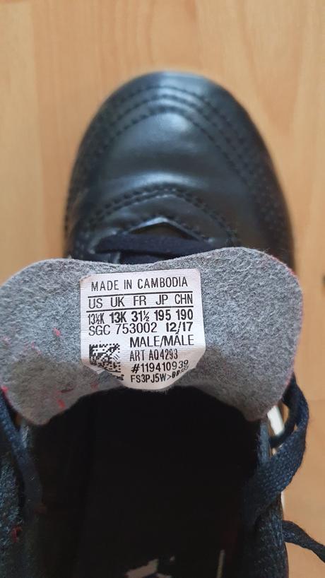Kopačky, halovky, adidas,31