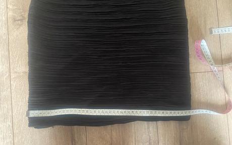 Čierne spoločenské  šaty, xs