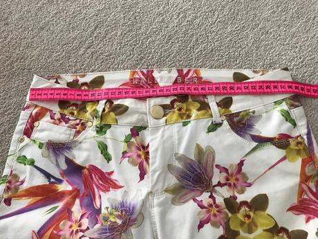 Hallhuber nohavice, 36