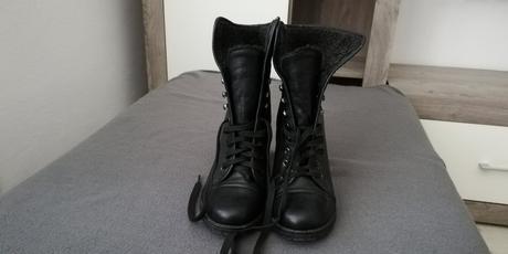 Čižmy a poltopánky v jednom, 38