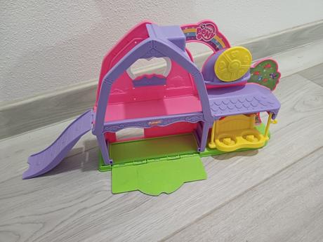 Domceky pre zvieratka/babiky, 