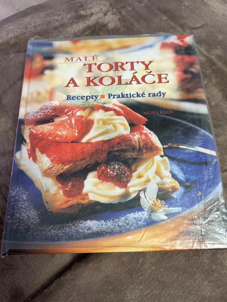 Malé torty a koláče,