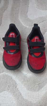 Botasky, adidas,27