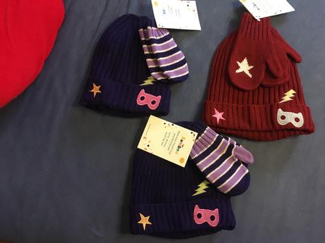 Čapica s rukavicami zdarma, 104