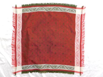 Trachten šatka ku kroju, l