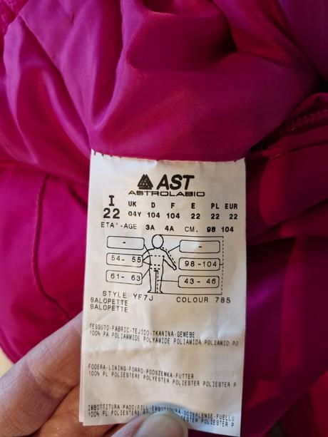 Nohavice do snehu, 98