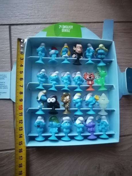 Šmolkovia stikeez komplet,