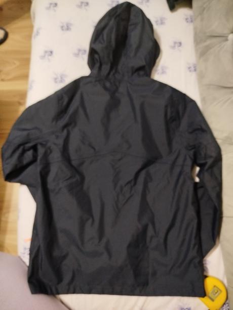 Vďačná šport.vetrovka. 140-152., decathlon,140