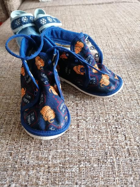 2 papucky, rak,23