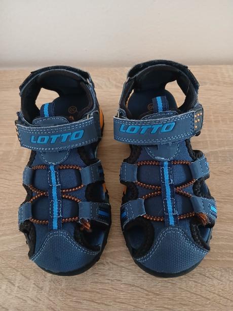Sandalky alebo prezúvky, decathlon,30