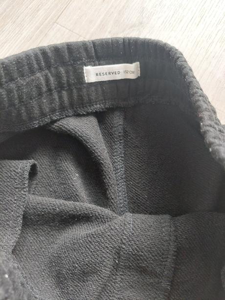 Kratase, reserved,152