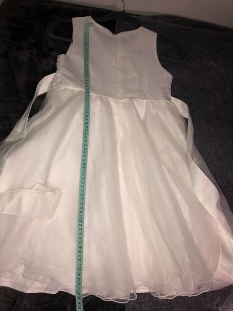 Slávnostne šaty, 140