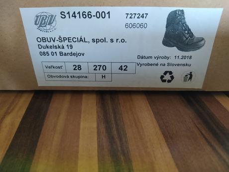 Gore-tex topánky, 42