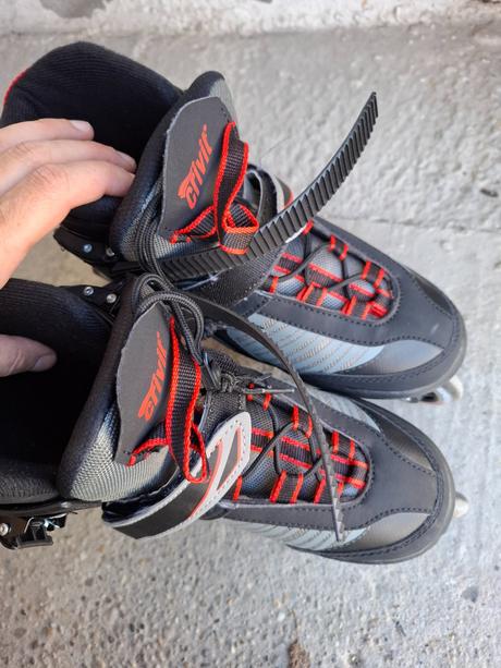 Kolieskove korcule 37-41, crivit,39