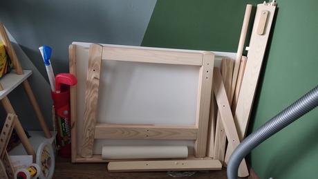 Detský stolík flisat,