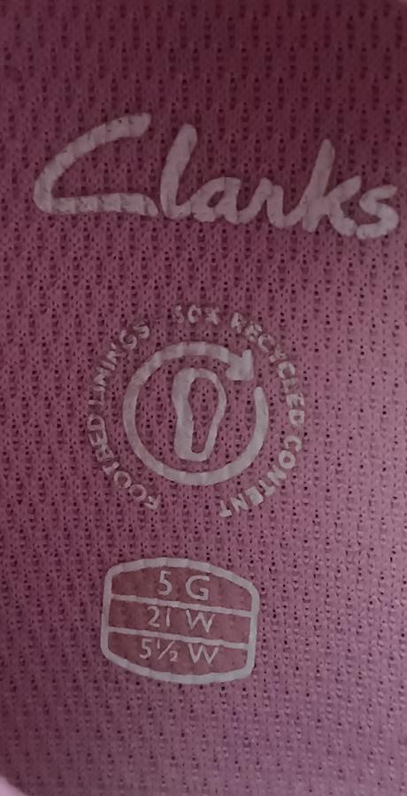 Detska obuv, clarks,21
