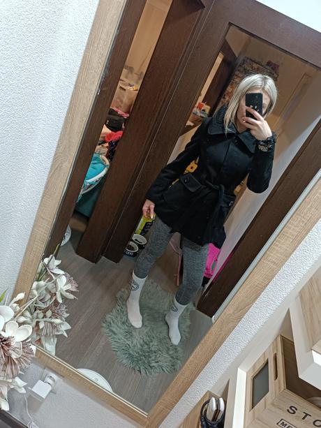 Kabát veľ. 38, gate,m