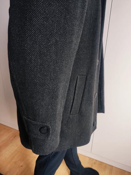 Kabát z vlny a kašmíru, 50