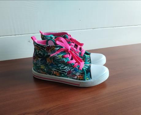 Tenisky, coccodrillo,32