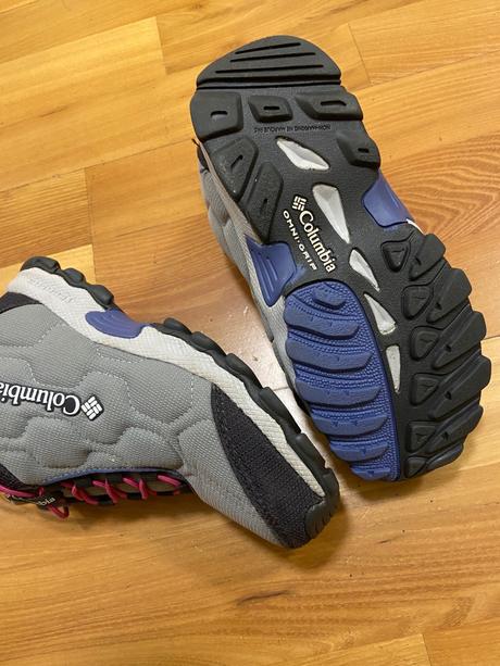 Columbia, columbia,33