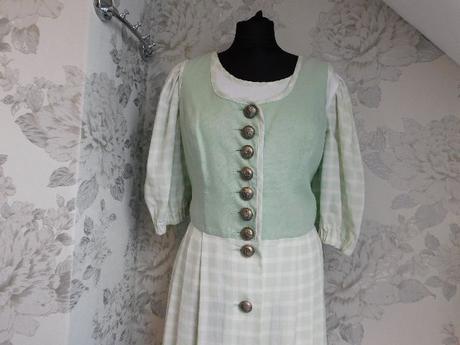 Kvalitny lanovy kostym/saty+bluzka/kroj, 42