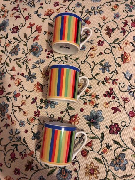 Šálky s tanierikmi, 