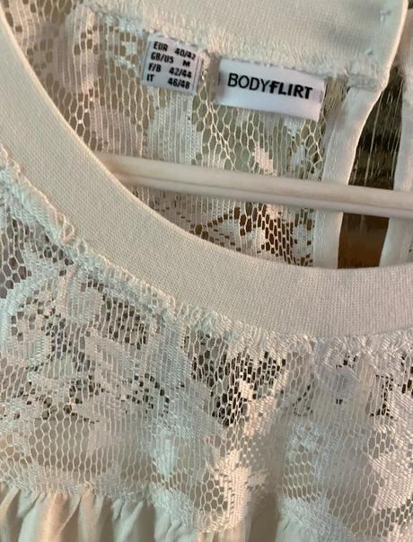 Tričko - top s čipkou bodyflirt v. 42, bonprix,42