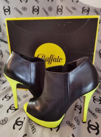 Dámske čierne lodičky neónové vysoké, veľkosť 37, 37