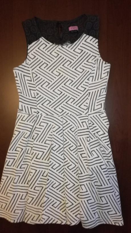 Dievčenské šaty na 7-8 rokov, f&f,128