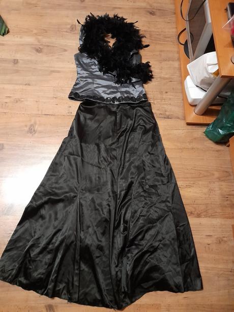 Spoločenske šaty-sukna+vrch, 42