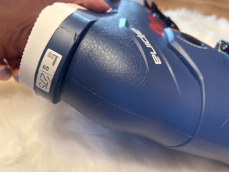 Nové lyziarky, alpina,43