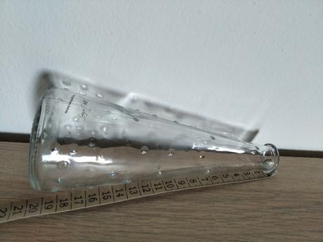 Dizajnová váza / fľaša,